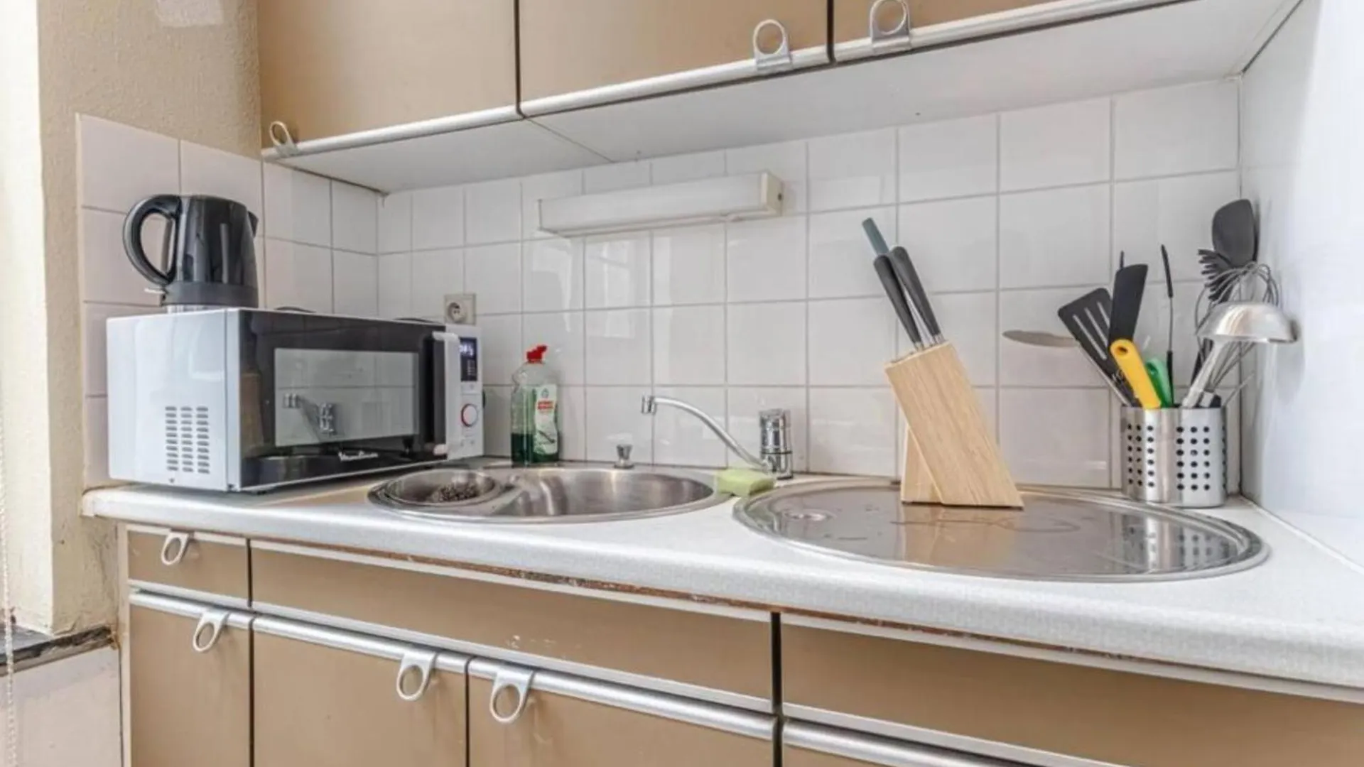 3 Lovely Comfortable Studios At Heart Of Gent 0*, Ghent