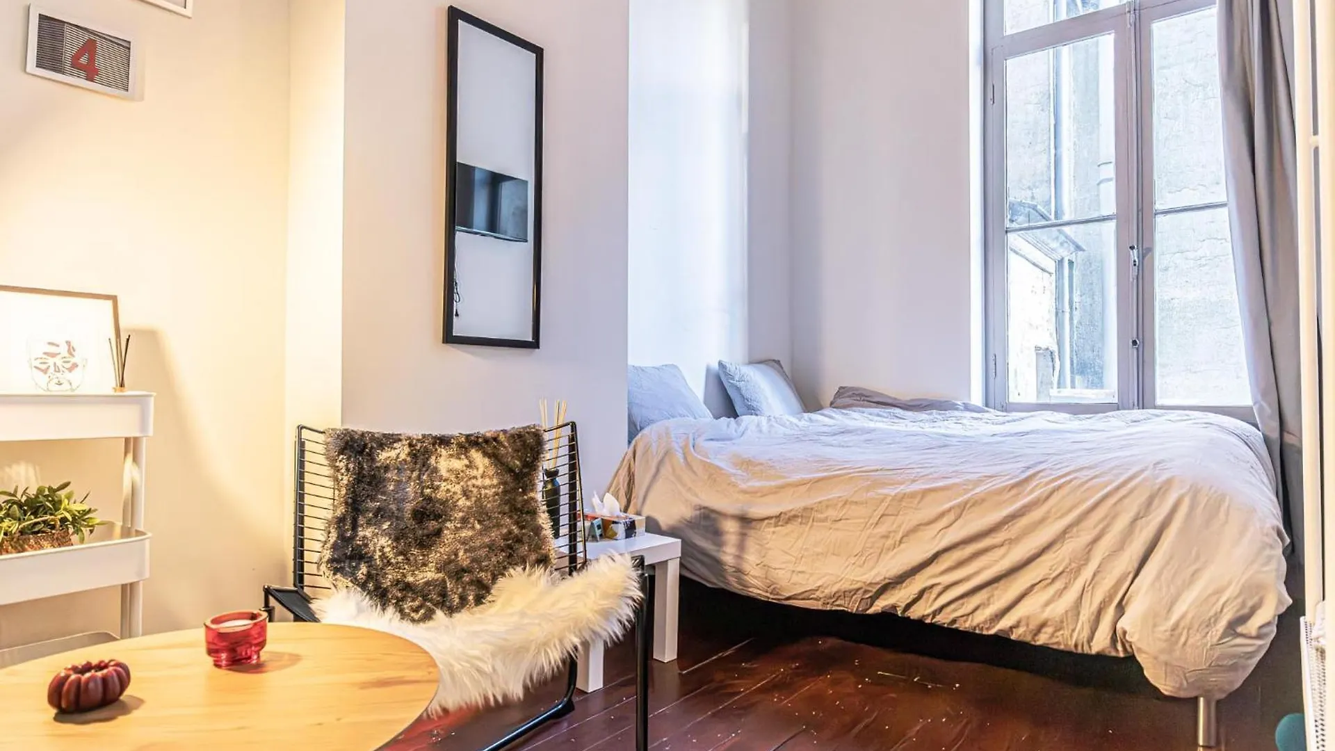 3 Lovely Comfortable Studios At Heart Of Gent