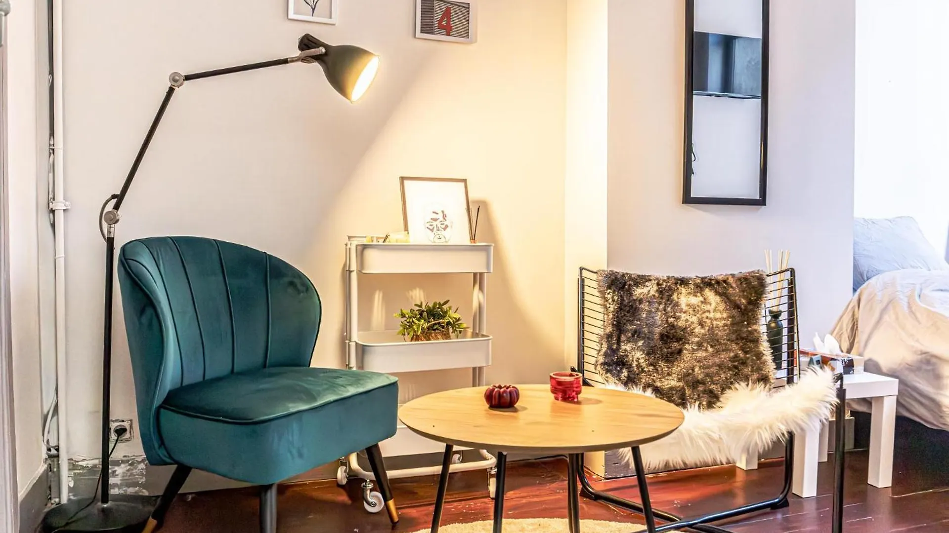 Apartment 3 Lovely Comfortable Studios At Heart Of Gent Belgium